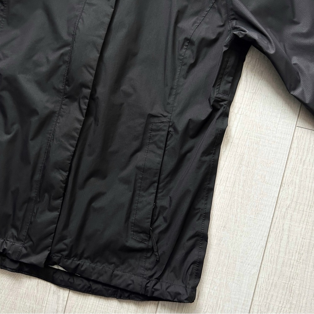 The North Face Venture II black dryvent rain jacket - Picture 5 of 14
